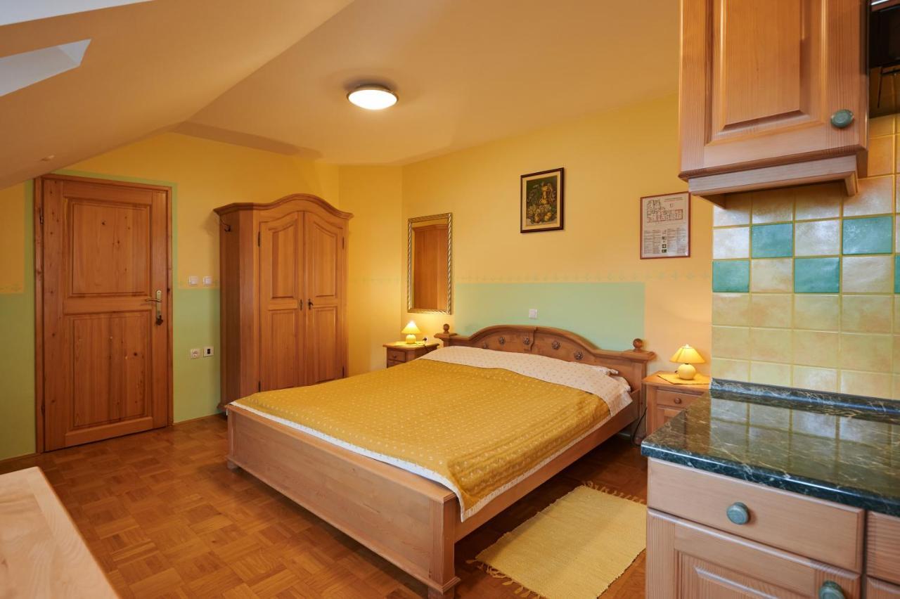 סלובן גראדץ Eco Tourist Farm Ravnjak מראה חיצוני תמונה